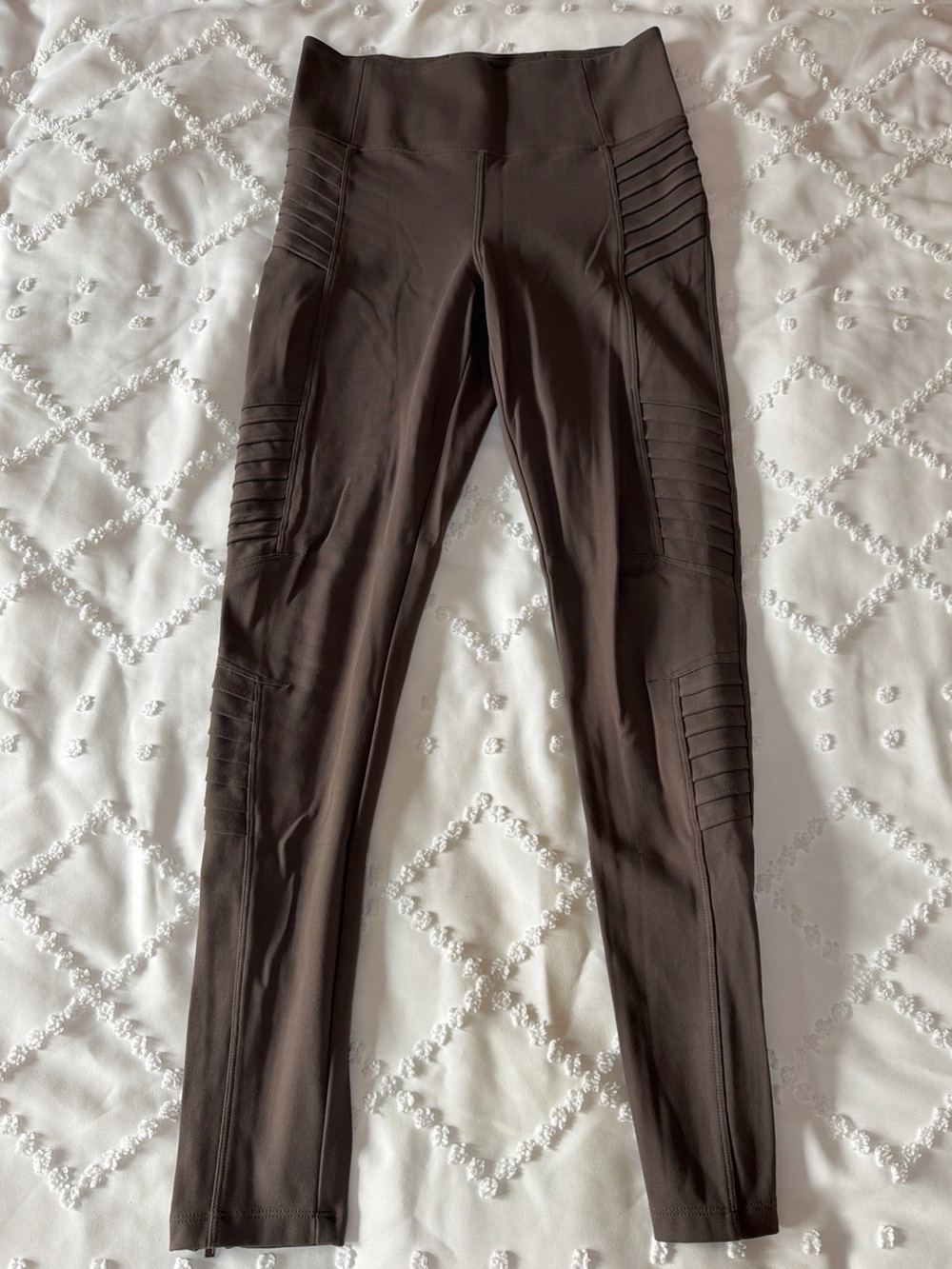 Athleta Delancey Moto Tight Leggings Coffee House Taupe Women’s Size Small